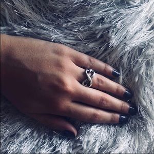 Tiffany & Co. Infinity Hearts Ring